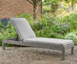 Broyhill Eagle Brooke All-Weather Wicker Cushioned Chaise Lounger 20 Broyhill Eagle Brooke All-Weather Wicker Cushioned Chaise Lounger -Broyhill Shop 810555202 4
