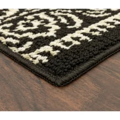 Broyhill Black & White Ornate Fascination Accent Rug -Broyhill Shop 810557658 3